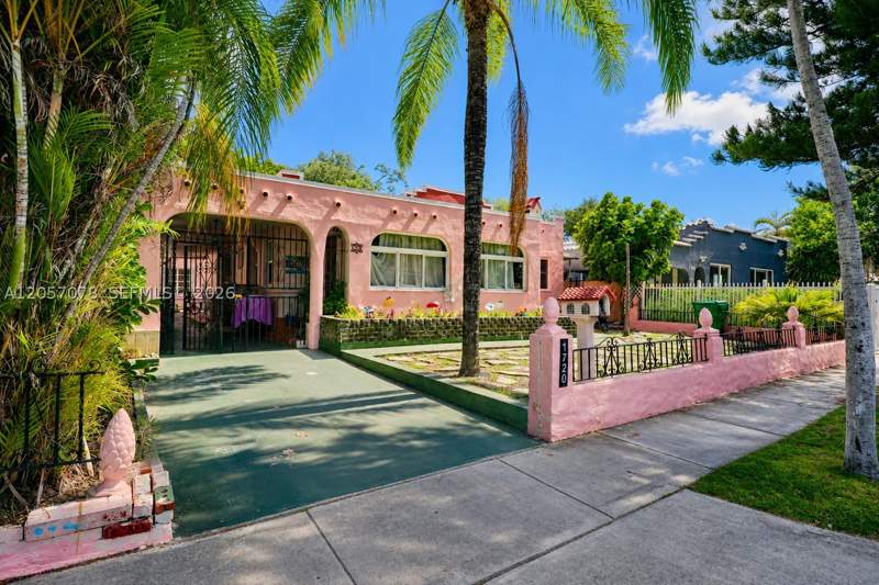 4 bedroom SingleFamilyResidence at 1720 SW 11th Ter, Shenandoah, Miami — photo 3