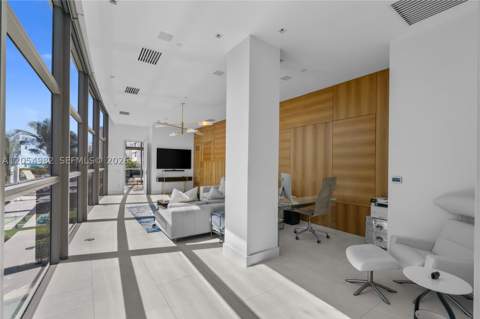 5875 Collins Ave 401, Miami Beach FL - photo 21 of 60