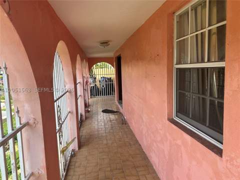 455 NW 133rd St, North Miami FL - photo 6 of 26