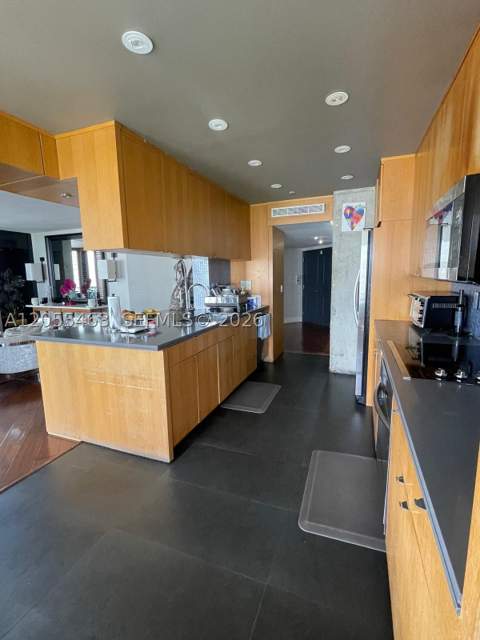 520 Brickell Key Dr A1216, Miami FL - photo 10 of 15