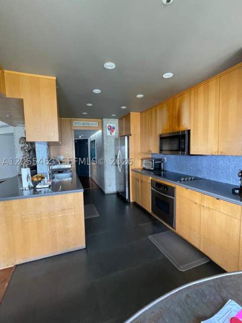 520 Brickell Key Dr A1216, Miami FL - photo 11 of 15