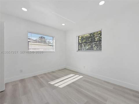 15694 NE 10th Ct, North Miami Beach FL - photo 12 of 24