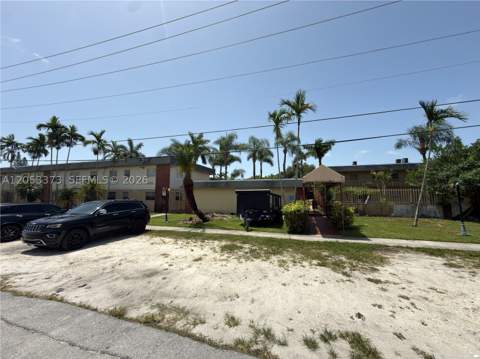 1370 NE 119th St 137021, Miami FL - photo 15 of 15