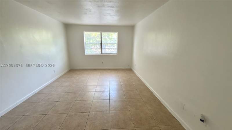 1 bedroom Condominium at 1370 NE 119th St 137021, Biscayne Park Terrace Con, Miami — photo 4