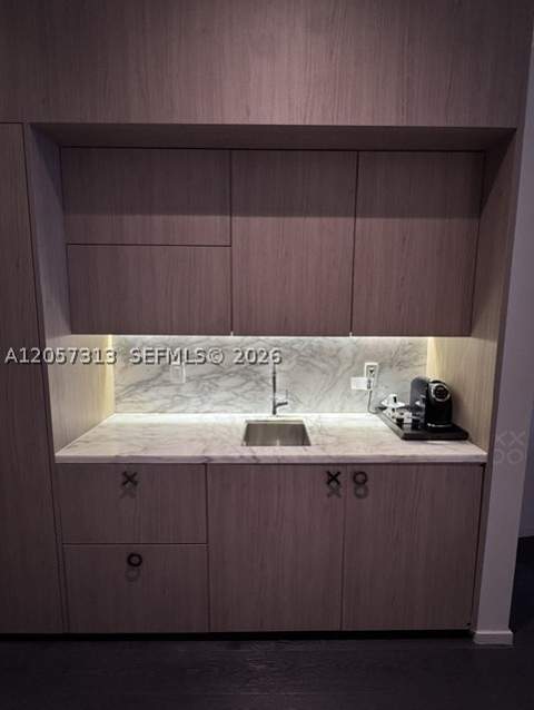 801 S Miami Ave 409, Miami FL - photo 11 of 43