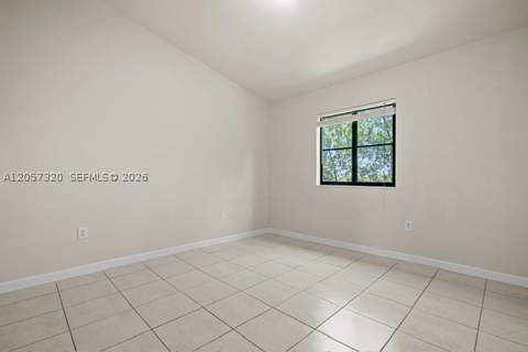 22561 SW 88th Pl 303-7, Cutler Bay FL - photo 17 of 27
