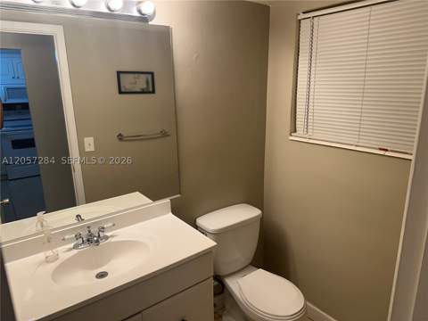 12590 NE 16th Ave 509, North Miami FL - photo 14 of 38
