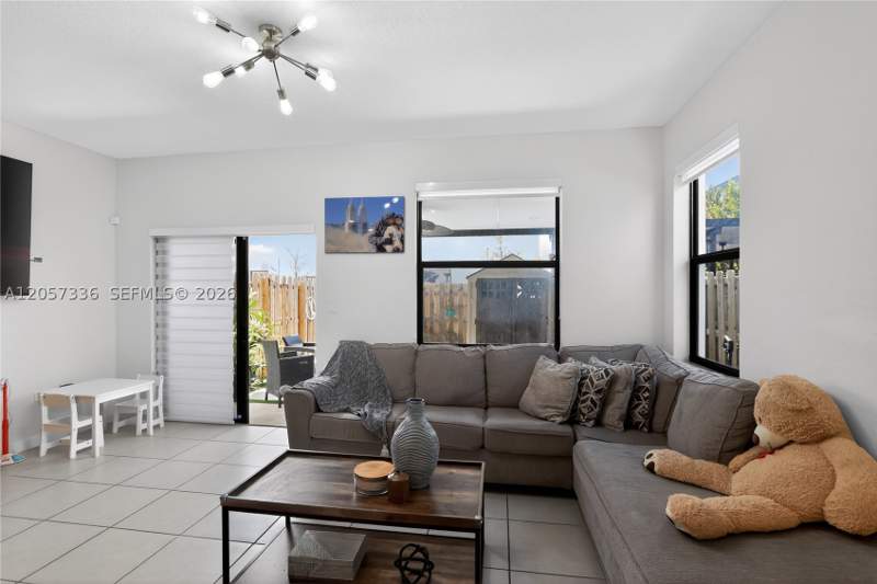 4 bedroom Townhouse at 12960 SW 233rd Ter, Sienna Reserve South, Homestead — photo 3