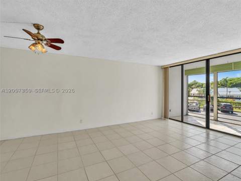 20500 W Country Club Dr 203, Aventura FL - photo 17 of 63