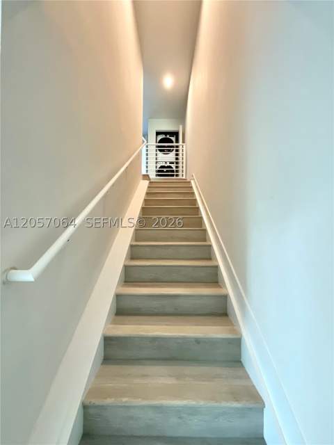 2555 NE 193rd St 2206, Miami FL - photo 12 of 26