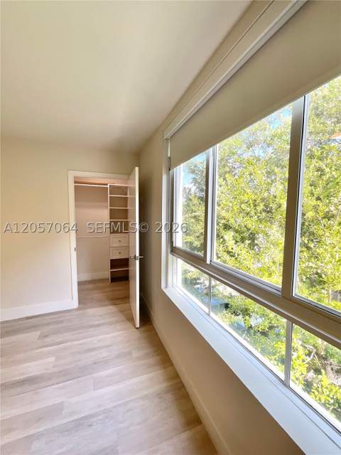 2555 NE 193rd St 2206, Miami FL - photo 14 of 26