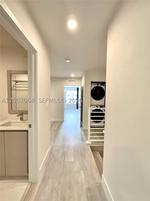 2555 NE 193rd St 2206, Miami FL - photo 16 of 26