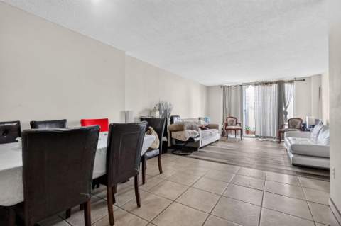 2780 NE 183rd Street 112, Aventura FL - photo 8 of 29