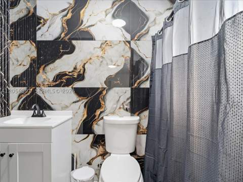 827 SW 3rd St, Florida City FL - photo 13 of 17
