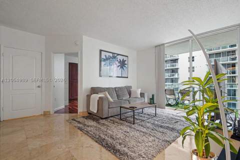 5085 NW 7th St 906, Miami FL - photo 14 of 26