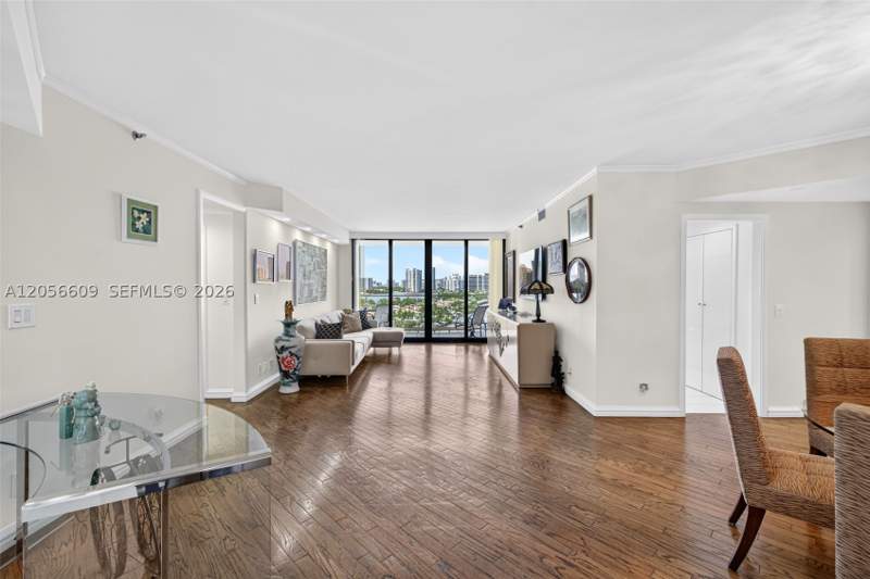 2 bedroom Condominium at 2800 Island Blvd 1005, 2800 Isl Blvd Williams Is, Aventura — photo 2