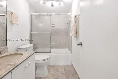 10101 E Bay Harbor Dr 504, Bay Harbor Islands FL - photo 12 of 31
