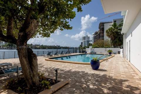 10101 E Bay Harbor Dr 504, Bay Harbor Islands FL - photo 23 of 31