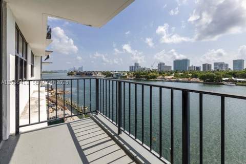 10101 E Bay Harbor Dr 504, Bay Harbor Islands FL - photo 6 of 31