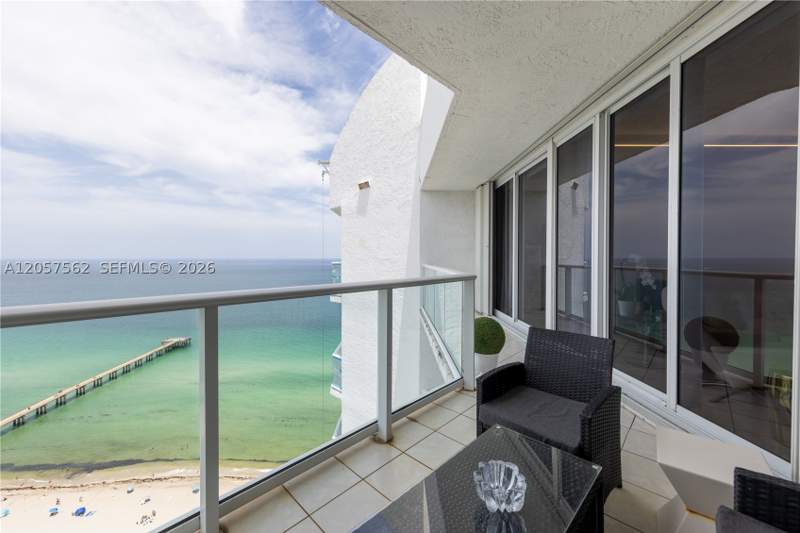 2 bedroom Condominium at 16445 Collins Ave Os25, Oceania II Condo, Sunny Isles Beach — photo 4