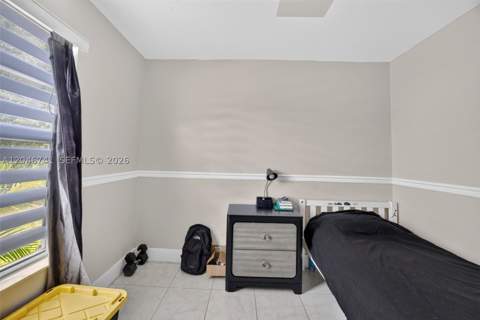 738 SW 7th Ter, Florida City FL - photo 22 of 37