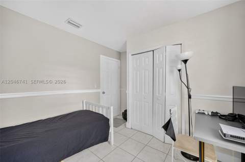 738 SW 7th Ter, Florida City FL - photo 23 of 37