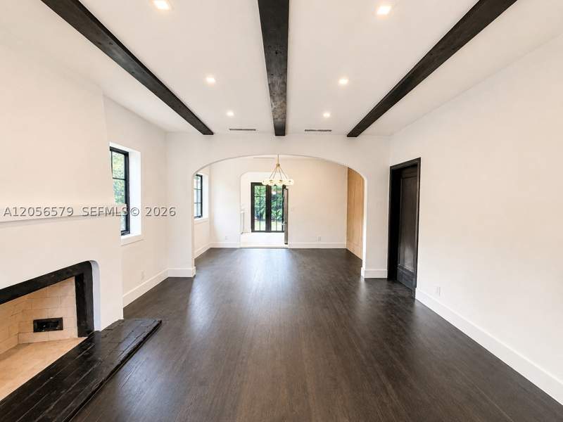 2 bedroom SingleFamilyResidence at 1213 Aguila Ave, Coral Gables Granada Sec, Coral Gables — photo 3