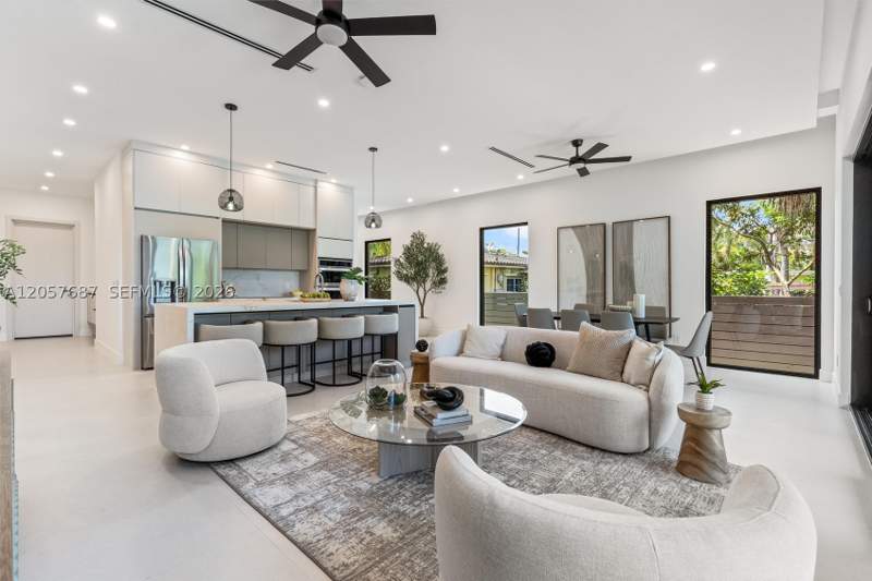 3 bedroom SingleFamilyResidence at 1319 NE 13th Ave, Holiday Heights, Fort Lauderdale — photo 4
