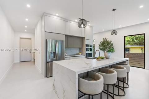 1319 NE 13th Ave, Fort Lauderdale FL - photo 7 of 25