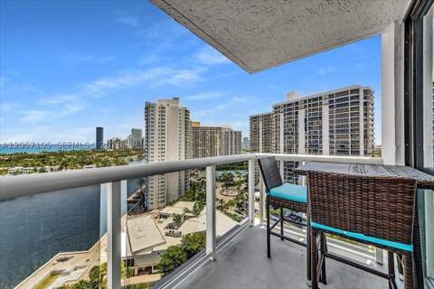 20515 E Country Club Dr 2048, Aventura FL - photo 15 of 41