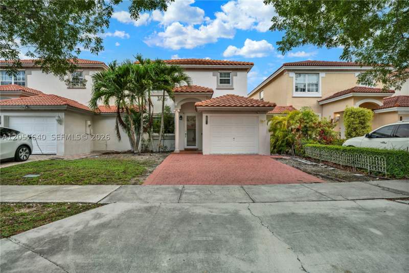 4 bedroom Townhouse at 2470 SW 153rd Pass, A B At Tamiami Trail Phas, Miami — photo 4