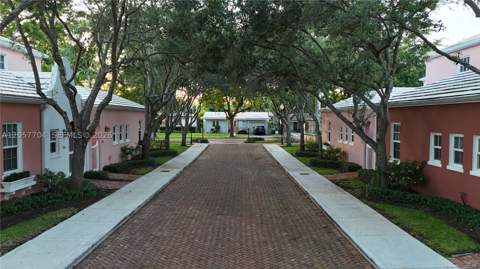 540 Loretto Ave 19, Coral Gables FL - photo 14 of 63