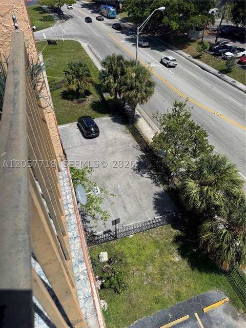 1465 NE 123rd St 609, North Miami FL - photo 14 of 28