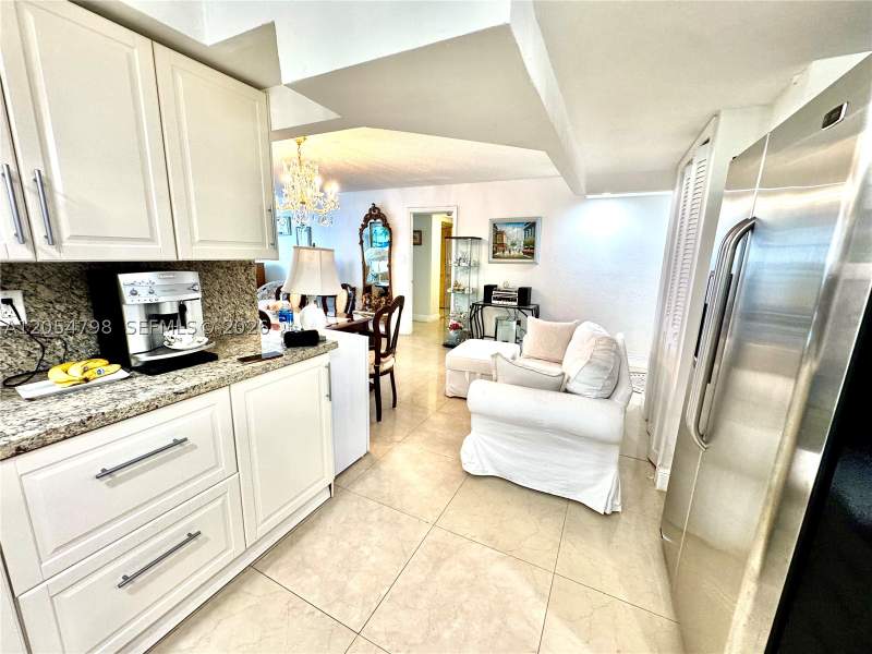 2 bedroom Condominium at 18051 Biscayne Blvd 1002, Del Prado Marina, Aventura — photo 4