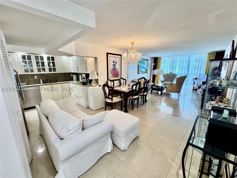 2 bedroom Condominium at 18051 Biscayne Blvd 1002, Del Prado Marina, Aventura — photo 5