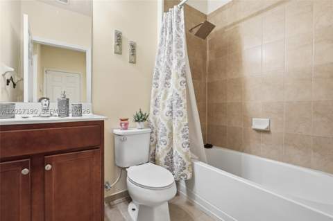 15585 SW 176th Ter, Miami FL - photo 19 of 38