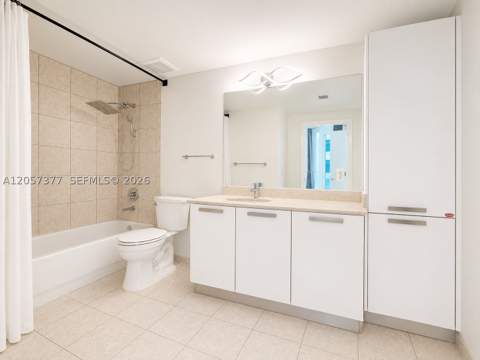 3000 NE 188th St 709, Aventura FL - photo 17 of 49
