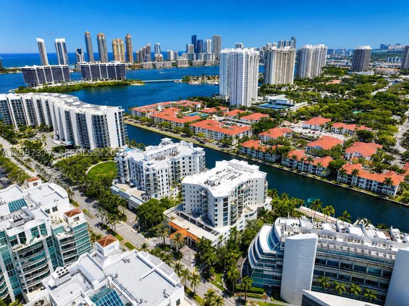2 bedroom Condominium at 3000 NE 188th St 709, Eastside At Aventura Cond, Aventura — photo 3