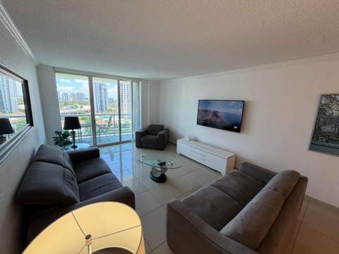 19390 Collins Avenue 1405, Sunny Isles Beach FL - photo 7 of 42