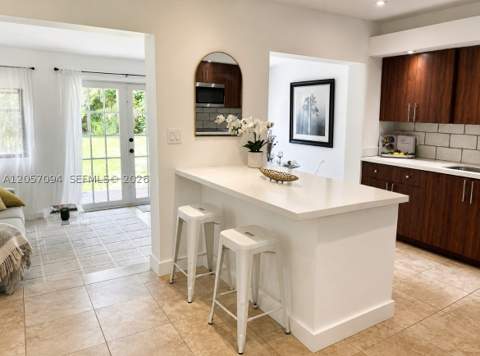 585 NE 121st St, North Miami FL - photo 7 of 45