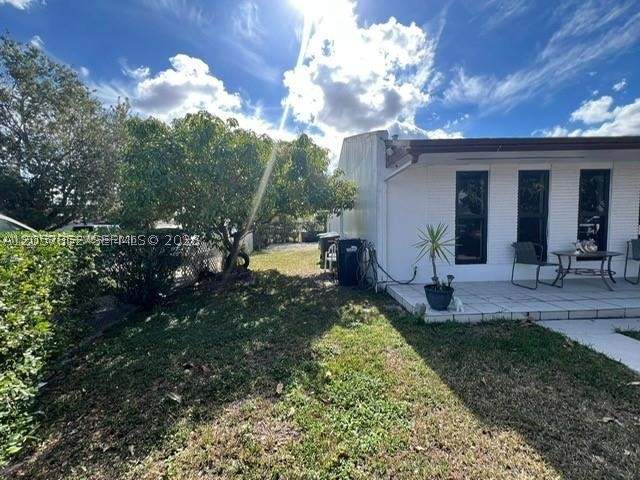 3 bedroom Townhouse at 13002 SW 48th St, Royale Green Townhouse SE, Miami — photo 4