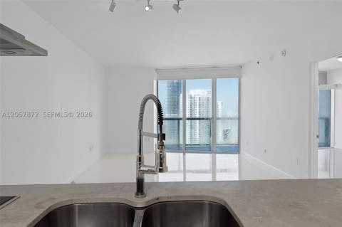 495 Brickell Ave 5007, Miami FL - photo 11 of 39