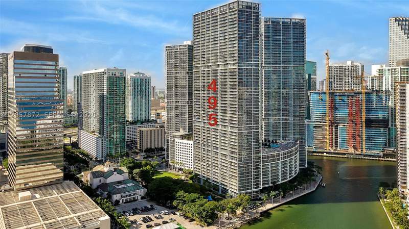 1 bedroom Condominium at 495 Brickell Ave 5007, Icon Brickell No Two, Miami — photo 2