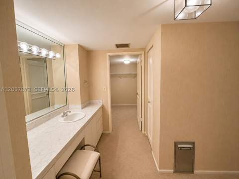 1865 Brickell Ave 1865, Miami FL - photo 15 of 26