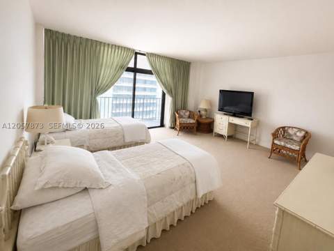 1865 Brickell Ave 1865, Miami FL - photo 17 of 26
