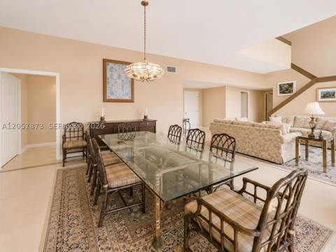 1865 Brickell Ave 1865, Miami FL - photo 9 of 26