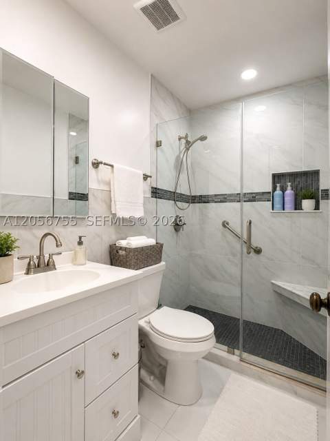 5941 W 20th Ln, Hialeah FL - photo 15 of 27