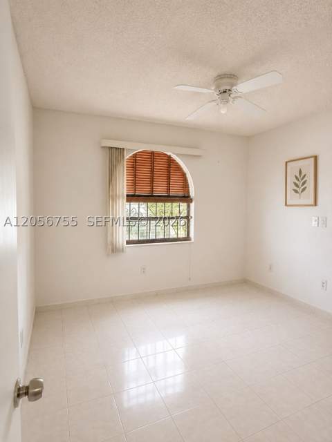5941 W 20th Ln, Hialeah FL - photo 18 of 27