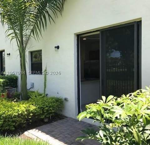 317 NE 194th Ln 317, Miami FL - photo 20 of 24