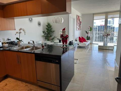 1750 N Bayshore Dr 2914, Miami FL - photo 15 of 16